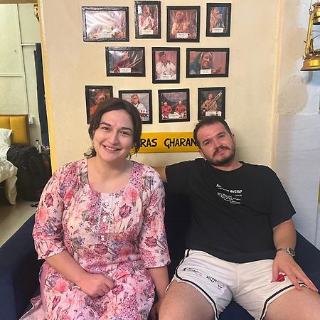Kailash Heritage Homestay Varanasi Exteriör bild