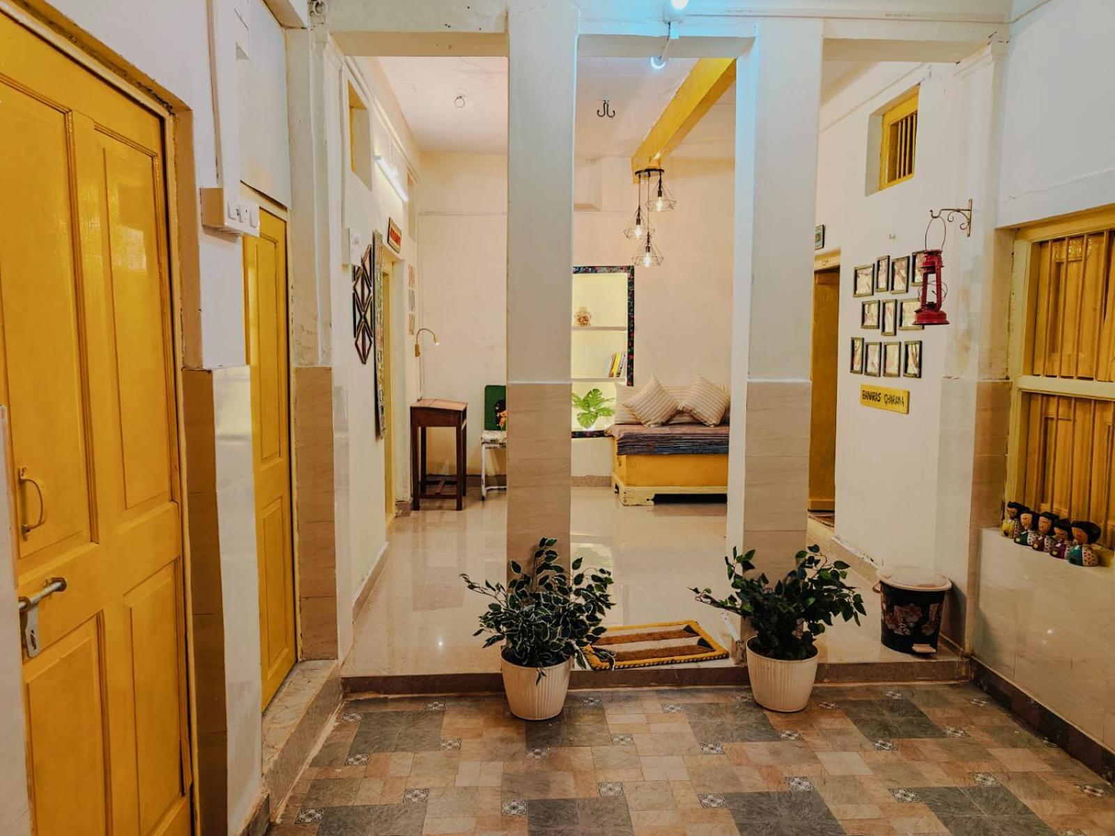 Kailash Heritage Homestay Varanasi Exteriör bild